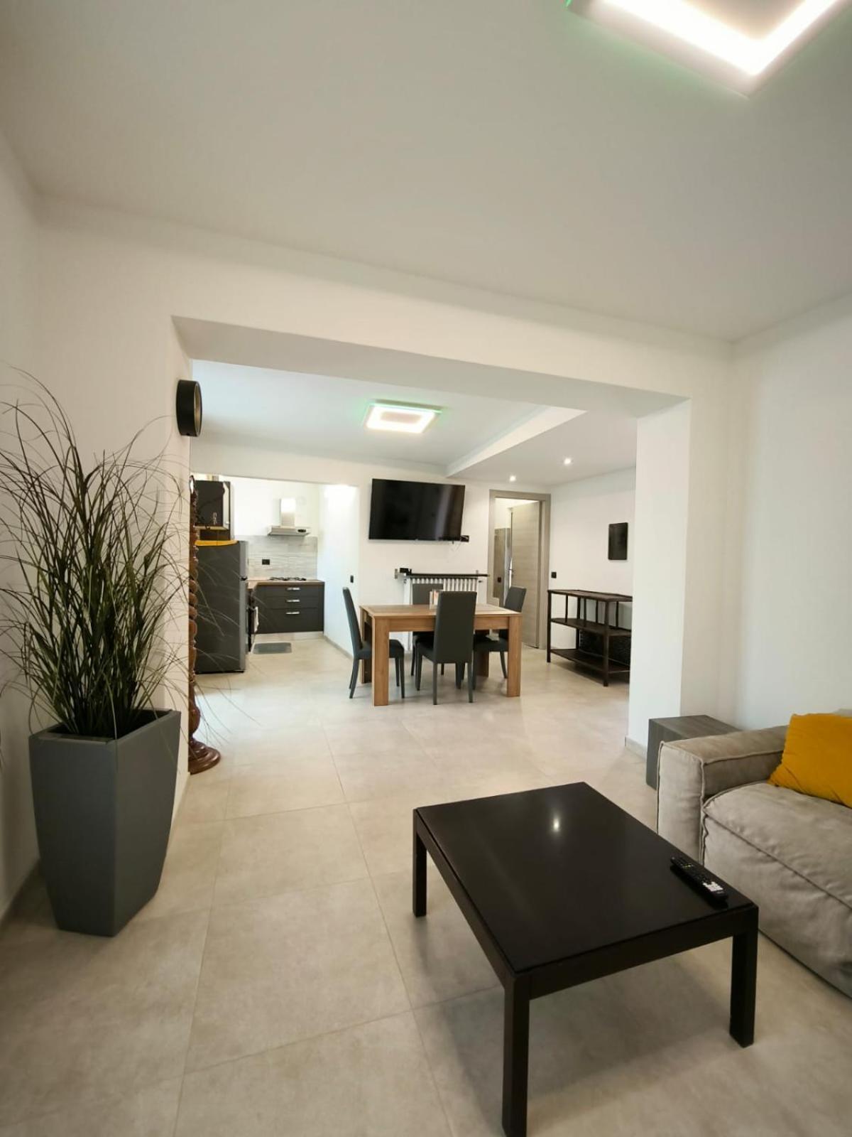 Sweet Home Azzano San Paolo Buitenkant foto