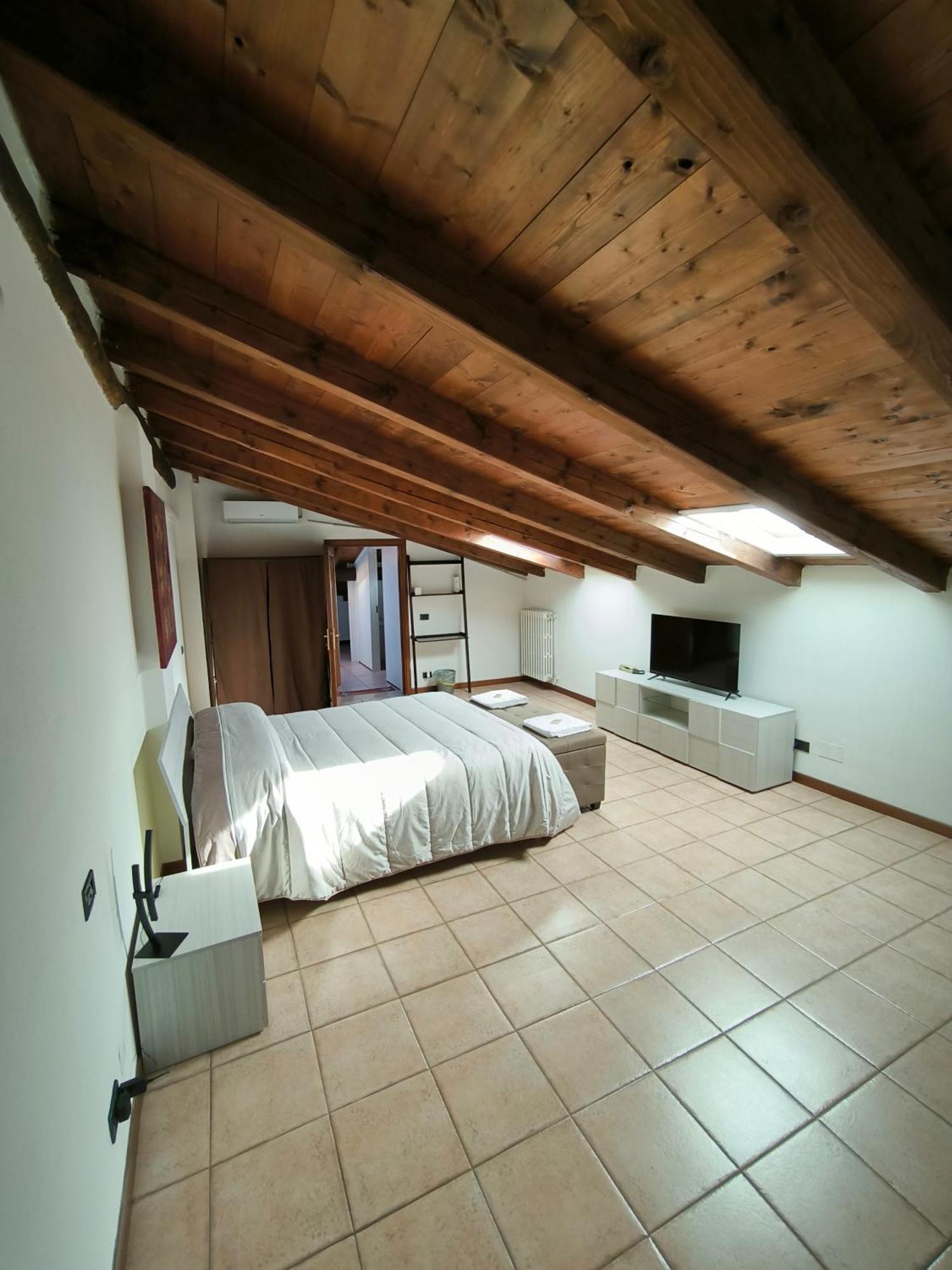 Sweet Home Azzano San Paolo Buitenkant foto
